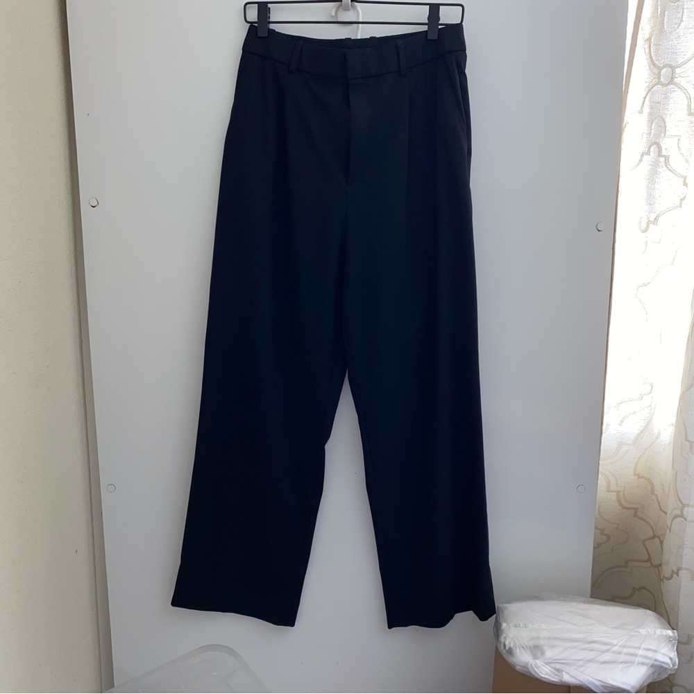 Uniqlo Pleated Pants
